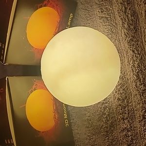 Moon lamps